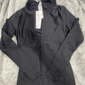 NWT Lorna Jane Zip Up